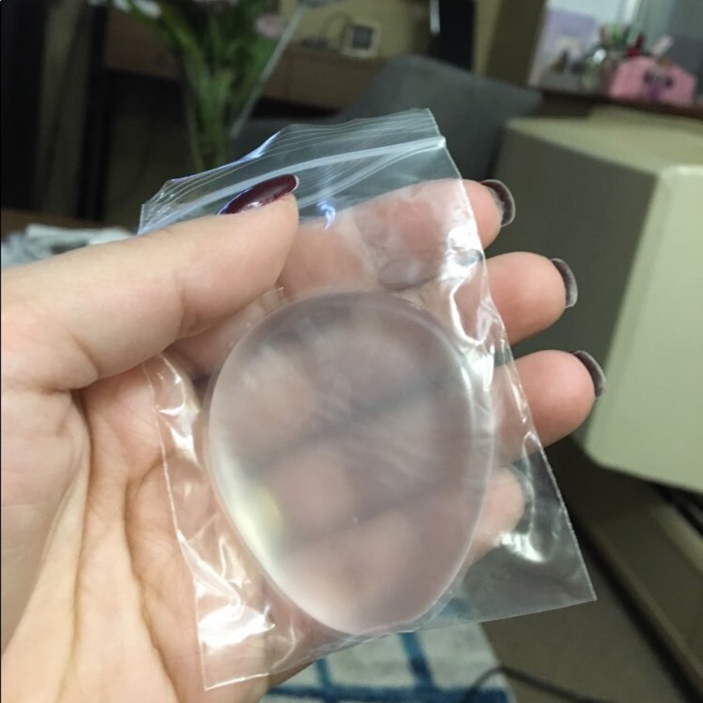 Silicon beauty blender